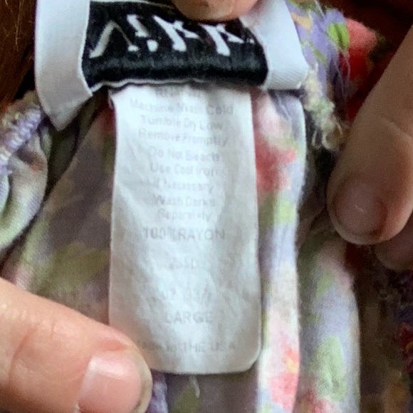 VTG Nikki lavender floral midi skirt - Picture 10 of 10